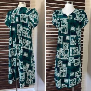 Green White Palm Tree Print Hawaiian Muumuu Midi Dress w/ Side Pocket - Medium